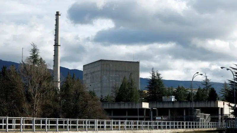Un grupo de presión de las nucleares españolas pide revisar el plan de abandono tras el apagón
