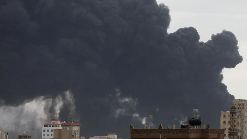 Israel ataca la capital de Yemen, dice televisora dirigida por los hutíes
