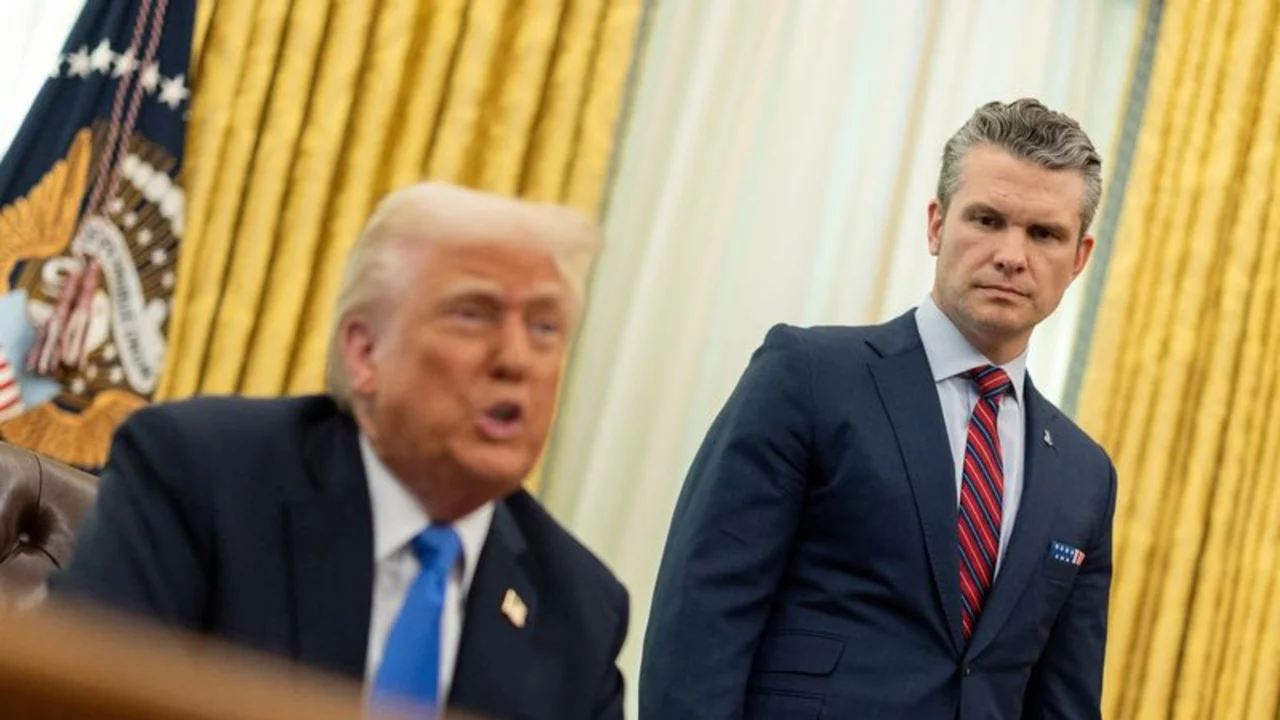 Orden de Hegseth de cancelar envíos de armas a Ucrania sorprendió a la Casa Blanca
