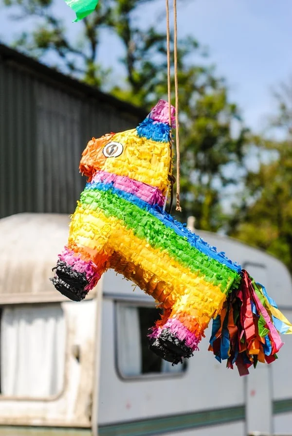 piñata, cumpleaños, niños, niñas