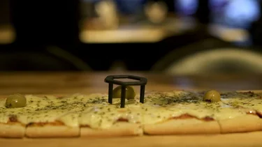 ¿Cuál es el verdadero nombre del “cosito” que viene en las cajas de las pizzas?