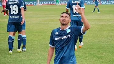 El gol a toda furia de Maravilla Martínez para Racing vs. Bucaramanga, por Copa Libertadores