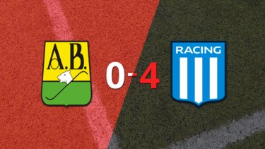Racing Club no tuvo piedad y goleó 4 a 0 a Bucaramanga
