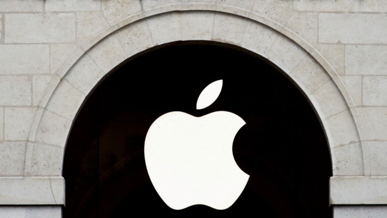 Apple estudia añadir búsqueda por IA al navegador de la compañía, dice Bloomberg