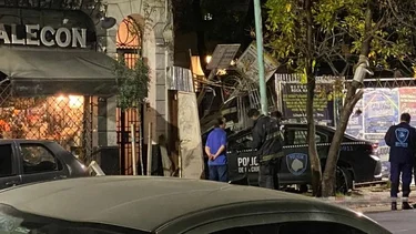 Un patrullero de la Ciudad atropelló a un motociclista y lo mató