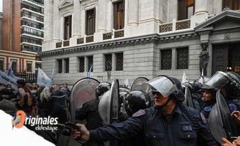 Se disparan los abusos policiales por el uso de la seguridad para el control social | La represión avanza