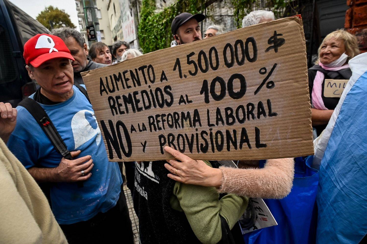 Marcha de jubilados Iglesia Católica