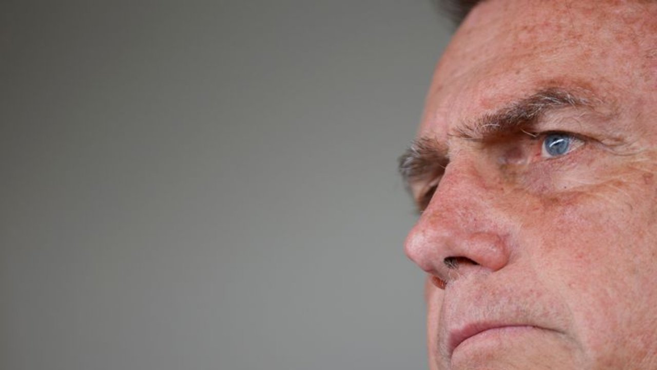 Bolsonaro participa en acto en Brasilia en defensa de amnistía pese a recomendación médica