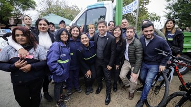 Refuerzan la seguridad en la Provincia de Buenos Aires: Kicillof entregó patrulleros en Lobos y Mercedes