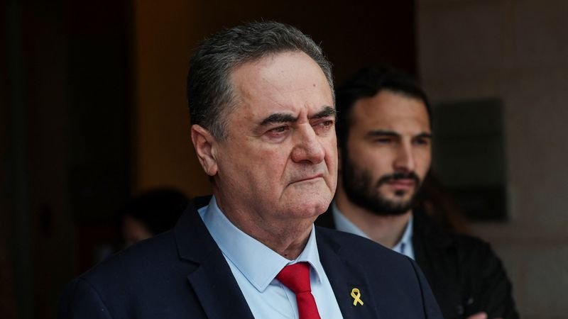 El ministro de Defensa israelí advierte a los hutíes de Yemen de fuertes represalias
