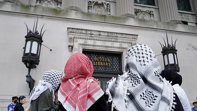 Decenas de estudiantes detenidos en una protesta propalestina en la Universidad de Columbia Decenas de estudiantes detenidos en una protesta propalestina en la Universidad de Columbia
