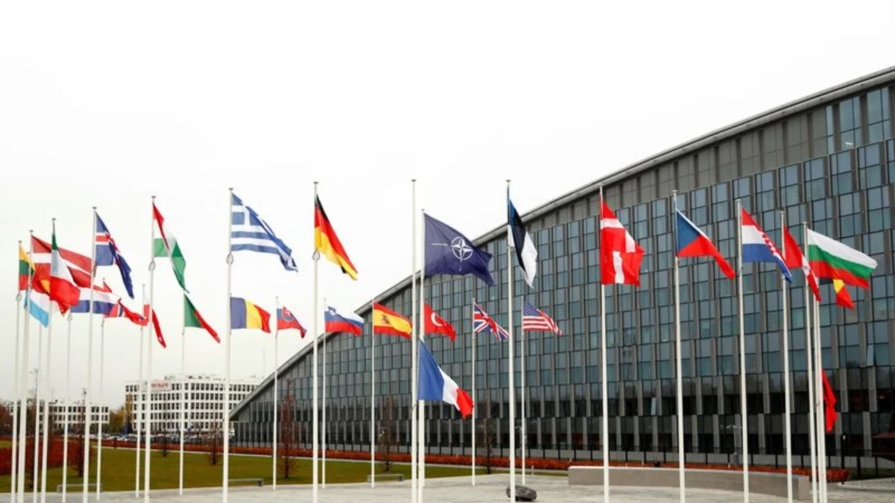 Noruega quiere estrechar lazos con Europa y afirma que las relaciones con EEUU son inciertas