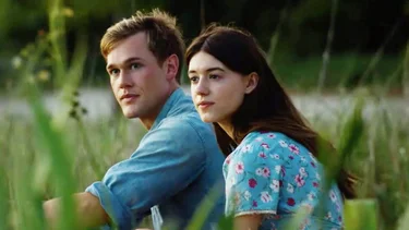 Final explicado de "La chica salvaje", la película furor en Netflix