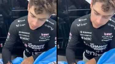 Sorpresa por la frase premonitoria de Colapinto mientras firmaba una bandera argentina