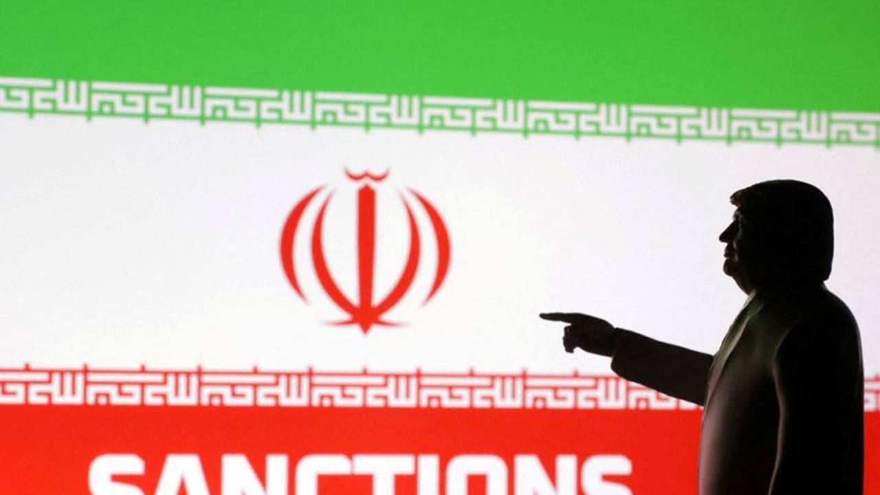 EEUU impone sanciones relacionadas con Irán a una tercera refinería china y a varios puertos