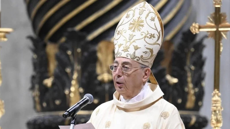 El cardenal Dominique Mamberti.