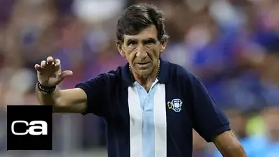 Problemas para Costas en Racing por una baja para el partido vs. Platense por el Apertura Problemas para Costas en Racing por una baja para el partido vs. Platense por el Apertura