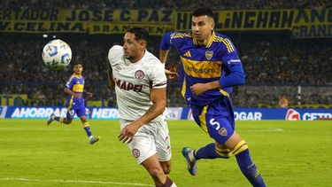 Boca sufrió en la Bombonera, pero venció a Lanus por penales