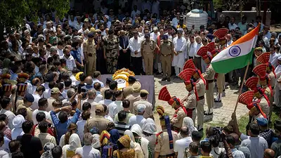 Se mantiene el frágil alto el fuego entre India y Pakistán mientras Trump ofrece más ayuda Se mantiene el frágil alto el fuego entre India y Pakistán mientras Trump ofrece más ayuda