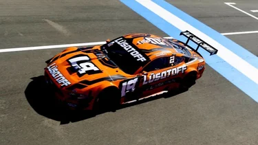 Infartante final, a puro toque: Mauricio Lambiris ganó la carrera del TC en Termas