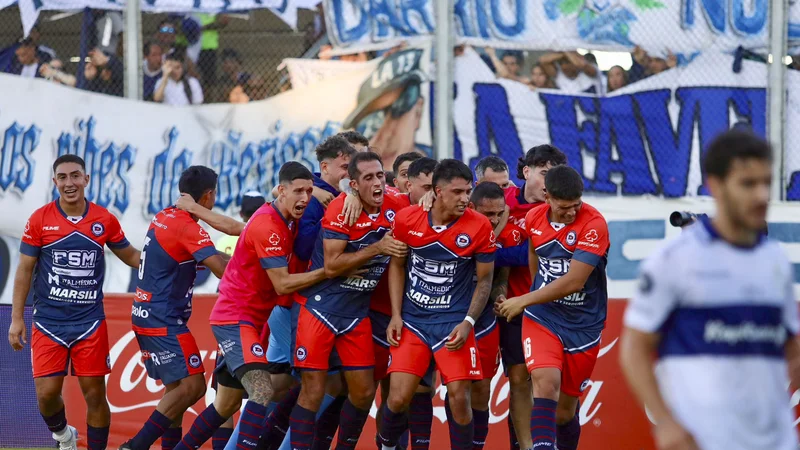 Central Córdoba de Rosario sorprendió a Gimnasia y lo eliminó de la Copa Argentina
