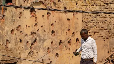 Altos cargos militares de India y Pakistán debatirán los próximos pasos tras el alto el fuego Altos cargos militares de India y Pakistán debatirán los próximos pasos tras el alto el fuego