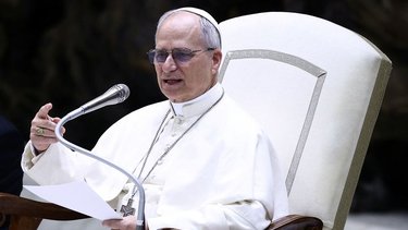 ¿Cuántos idiomas habla Robert Prevost, el papa León XIV?
