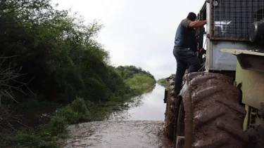 Tras el intenso temporal, el Gobierno de Formosa continúa con el operativo de asistencia a familias de la provincia