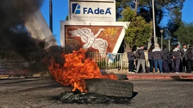 Crisis en FAdeA: los trabajadores solo cobraron el 30% y las autoridades cerraron la planta en Córdoba por tres días