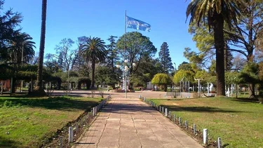 Escapadas: el pueblo que esconde una laguna "mágica" en plena llanura