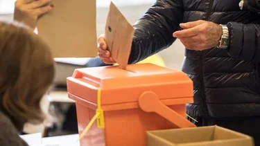 Elecciones en Uruguay: la izquierda se hizo fuerte en Montevideo, pero creció la oposición en el país