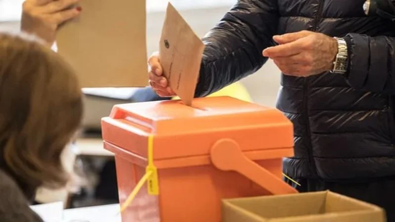 elecciones uruguay urna