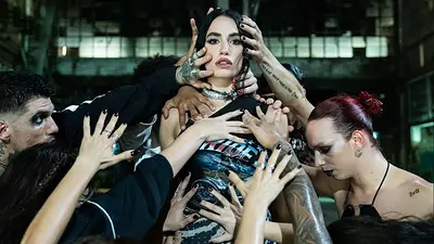 LALI. LALI.