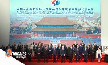 China sale a conquistar a América Latina con promesas de inversión y comercio | Eeuu y china, dos potencias en tensión