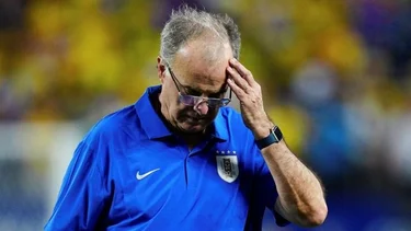 Golpazo para Bielsa por lo que se supo en la Selección de Uruguay para las Eliminatorias