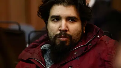 Condenaron a Sabag Montiel a 4 años y 3 meses de prisión por tenencia y distribución de pornografía infantil Condenaron a Sabag Montiel a 4 años y 3 meses de prisión por tenencia y distribución de pornografía infantil