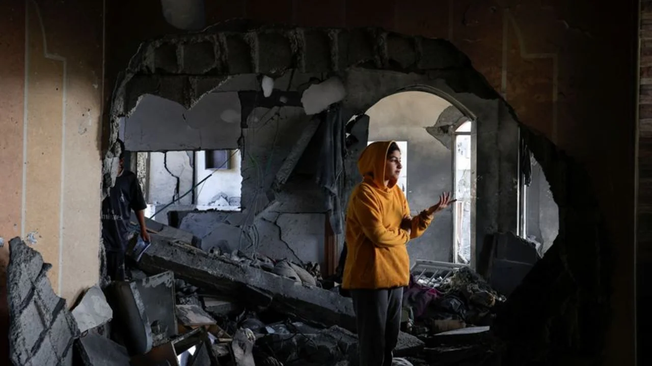 Ataques militares israelíes causan decenas de muertos en Gaza, según médicos