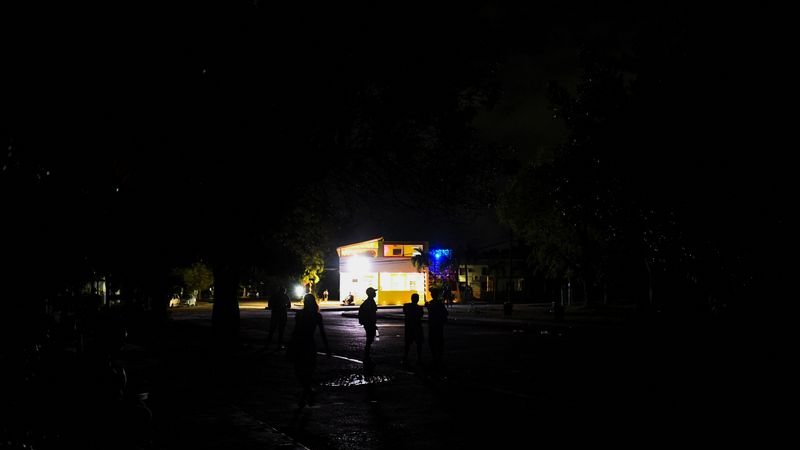 Los apagones y las temperaturas aumentan en La Habana a las puertas del verano en el Caribe