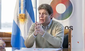 Melella alertó por la intervención del puerto: "EEUU quiere presencia en el Atlántico Sur" | Tierra del fuego
