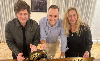 En su peor momento, el Gobierno ratifica a Adorni y busca recuperar la agenda con el 24M | Día de la memoria 