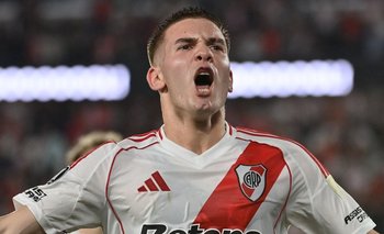 Mastantuono brillante: generó el penal, la expulsión rival e hizo el gol del 3-2 | River plate