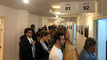 Elecciones 2025: cómo votar desde el exterior y cuál es la modalidad