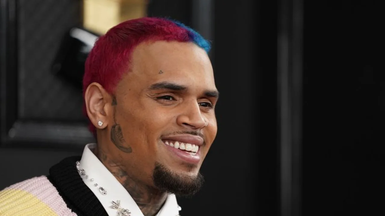 El cantante Chris Brown es acusado de una presunta agresión en un club en Londres