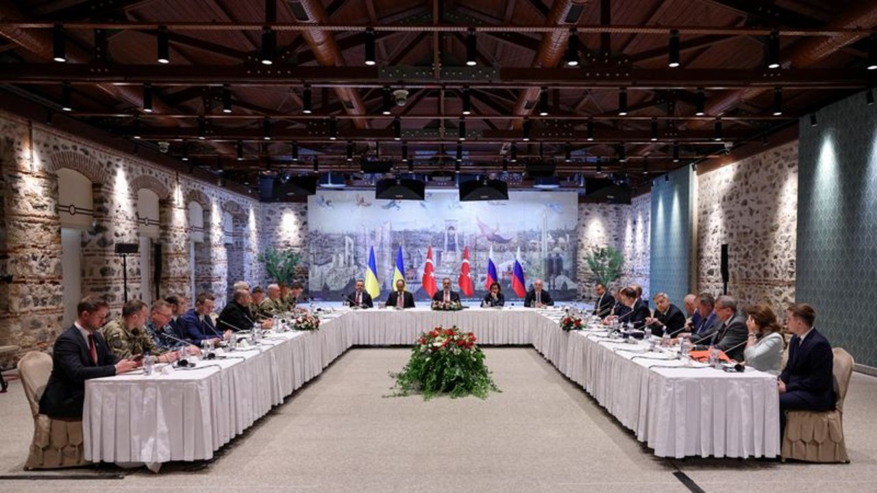 Las conversaciones entre Rusia y Ucrania finalizan tras menos de dos horas en Turquía
