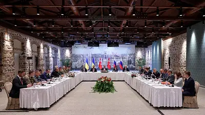 Las conversaciones entre Rusia y Ucrania finalizan tras menos de dos horas en Turquía Las conversaciones entre Rusia y Ucrania finalizan tras menos de dos horas en Turquía