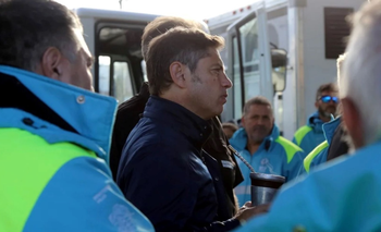 Kicillof otorgará una distinción a policías por el trabajo en Bahía Blanca | Provincia de buenos aires