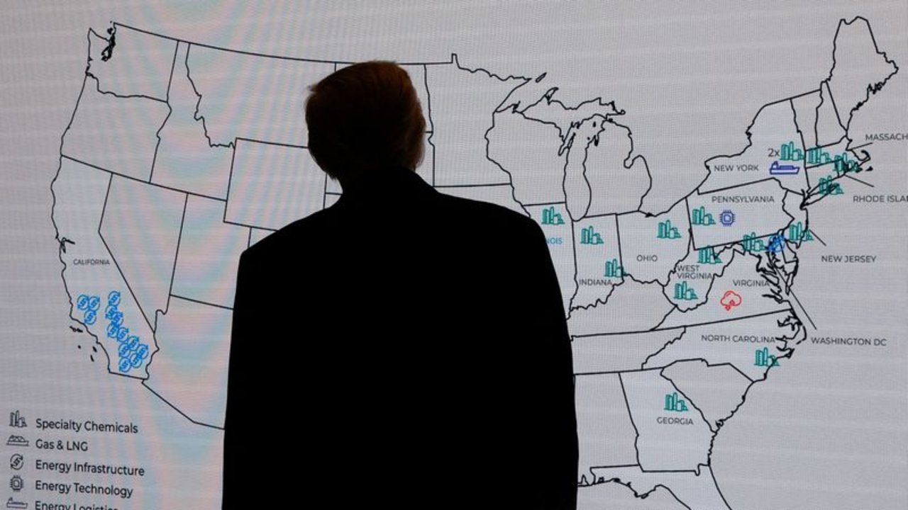 Trump dice que funcionarios de EEUU enviarán cartas sobre comercio a países en pocas semanas
