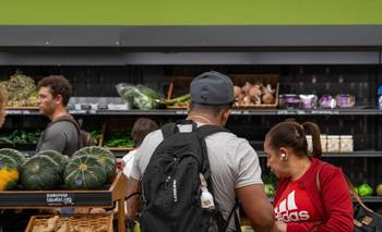 El Gobierno maneja la inflación con salarios pisados y la caída del consumo  | Inflación