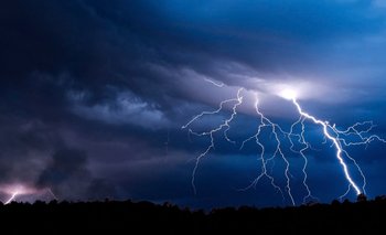 ALERTA por tormentas en Santa Fe y Rosario: cómo está el clima del sábado | Pronóstico del tiempo