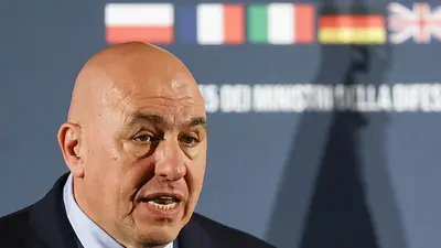 Italia y Alemania dicen que los aliados de la OTAN deben reducir las brechas en el gasto en defensa Italia y Alemania dicen que los aliados de la OTAN deben reducir las brechas en el gasto en defensa